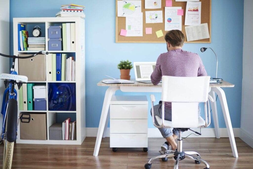 Espacios de Teletrabajo: Mobiliario Organizado para una Megaciudad Productiva 6 Silvia Pastor