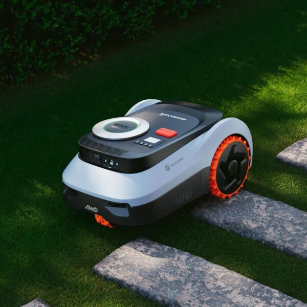 7 consejos de Segway Navimow para cuidar el jardín durante las olas de calor